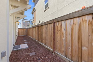 046_F8_9865 Seawind Wy