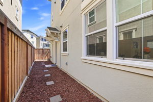 048_F8_9865 Seawind Wy