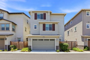 051_F8_9865 Seawind Wy