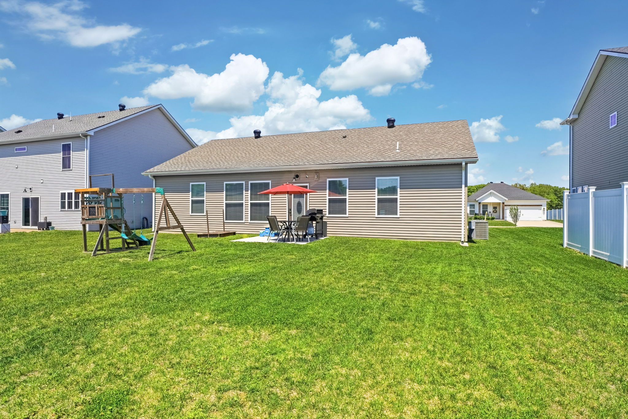 South-Facing Sunny Backyard