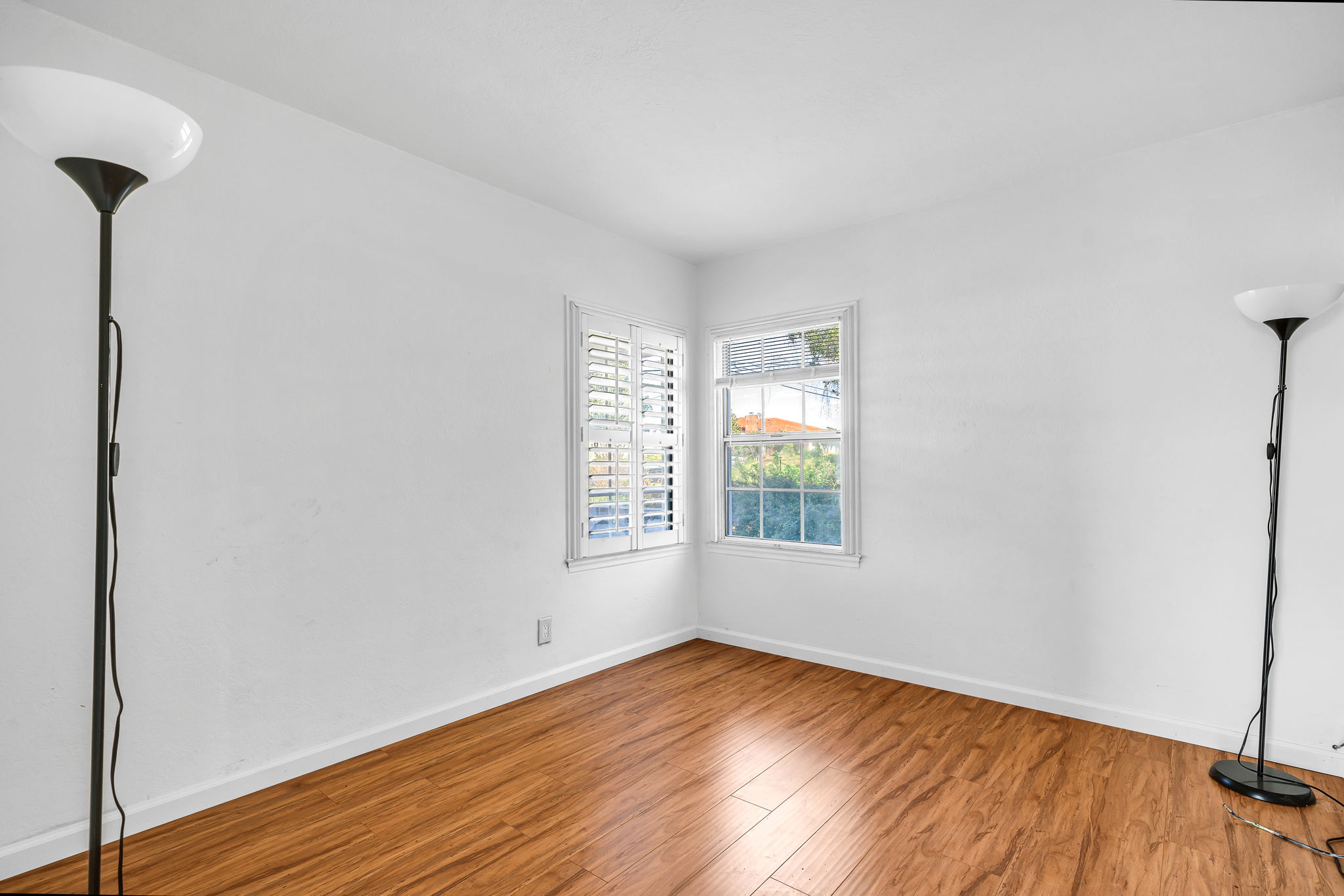 987 Fourth St, Rodeo, CA 94572, USA Photo 7