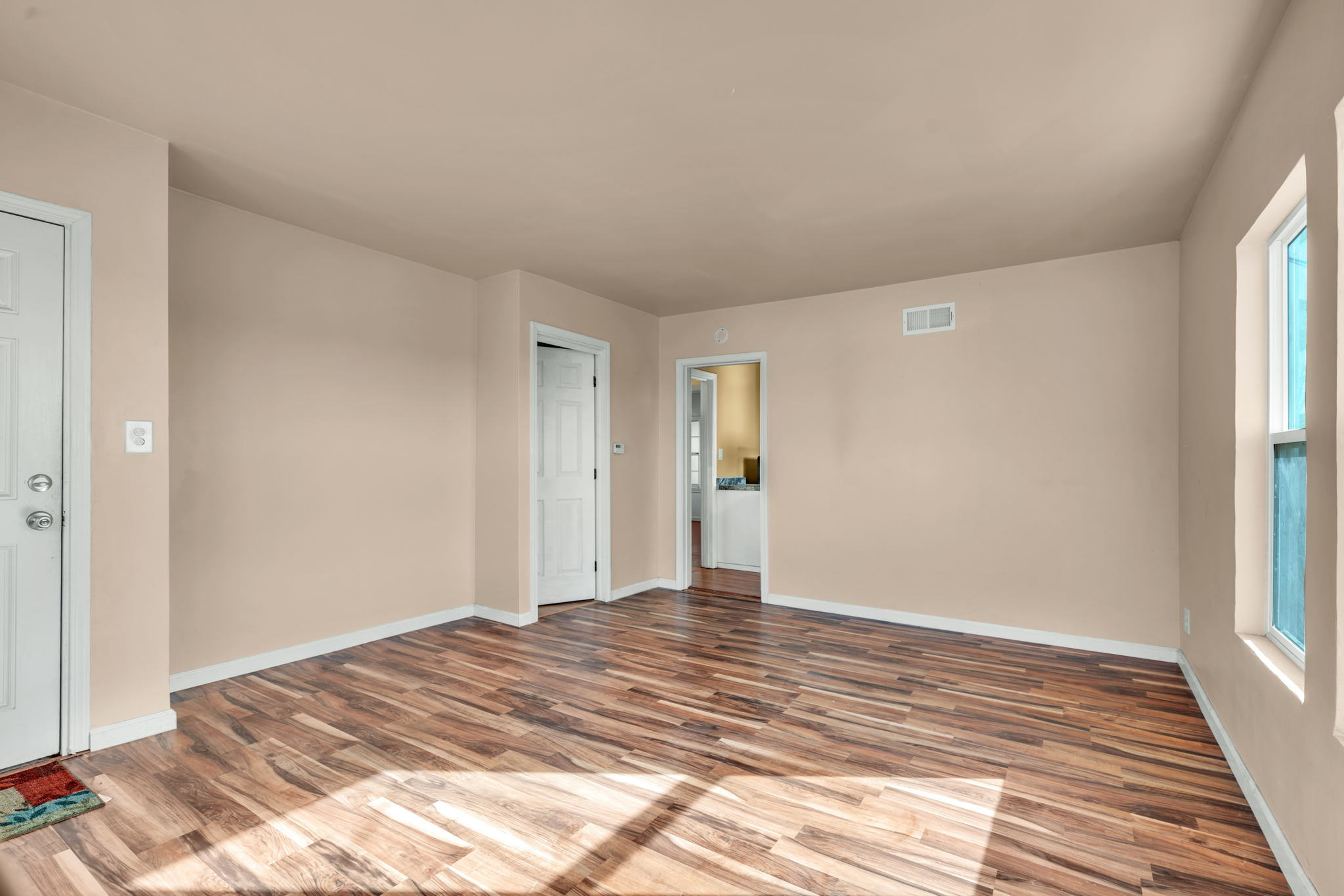 987 Fourth St, Rodeo, CA 94572, USA Photo 5