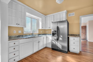 987 Fourth St, Rodeo, CA 94572, USA Photo 11