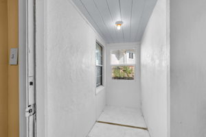 987 Fourth St, Rodeo, CA 94572, USA Photo 16