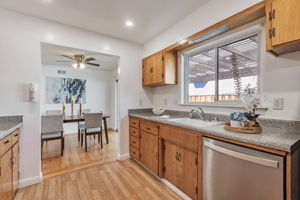 016_987 Selby Ln  San