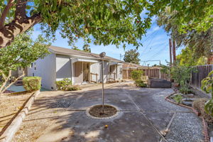 037_987 Selby Ln  San