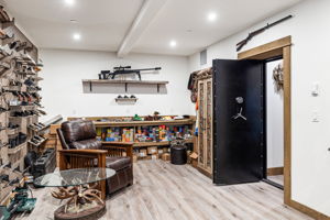  Photo 82