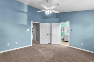 26. Upper bedroom.jpg