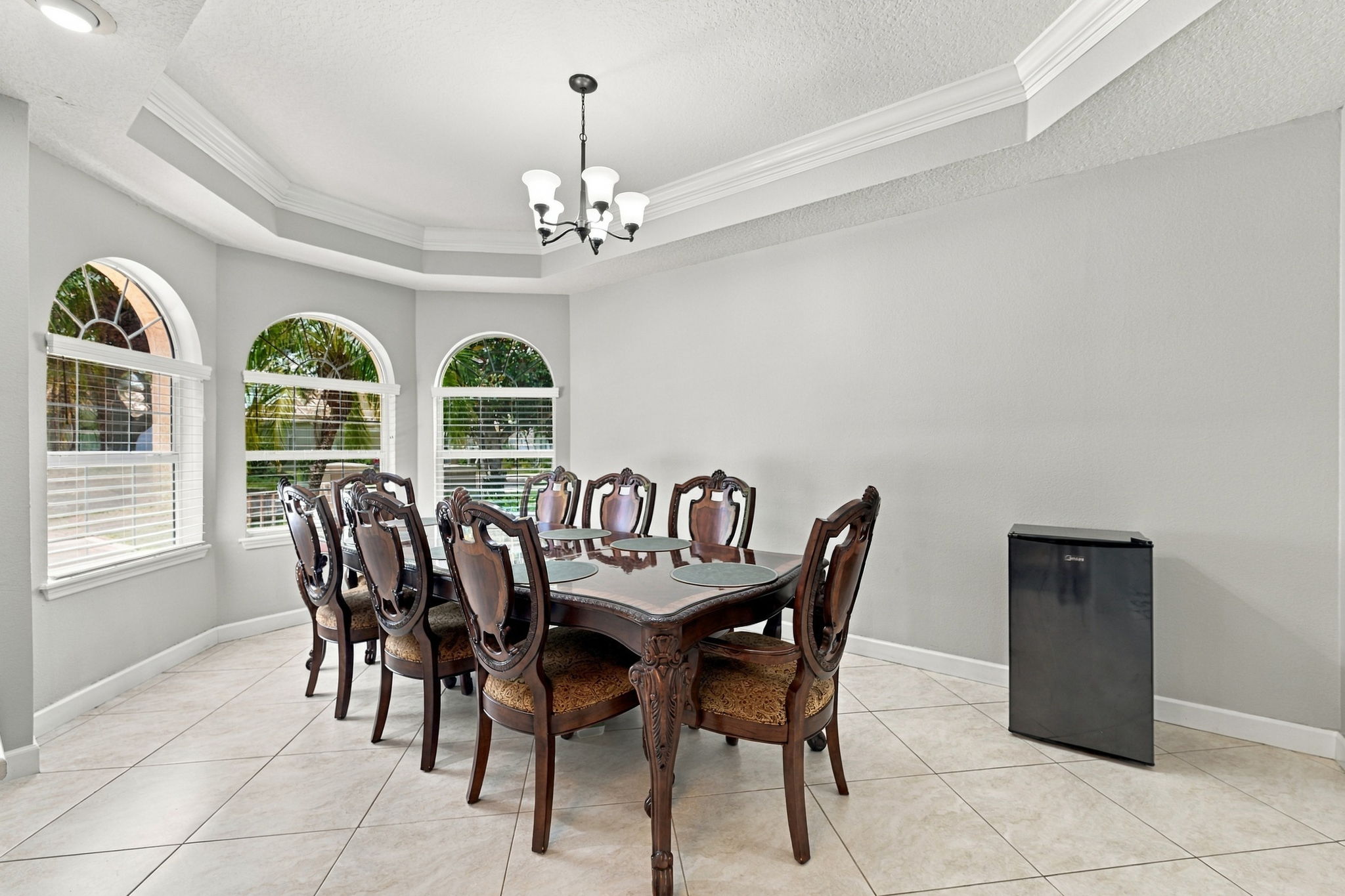Dining Room4