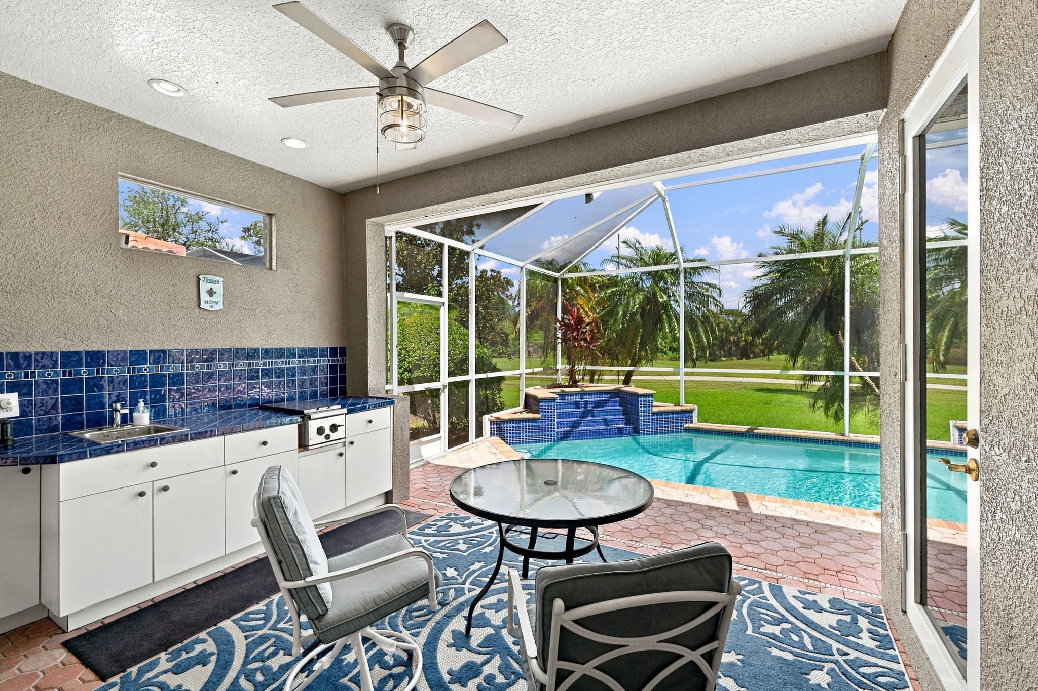 Lanai2