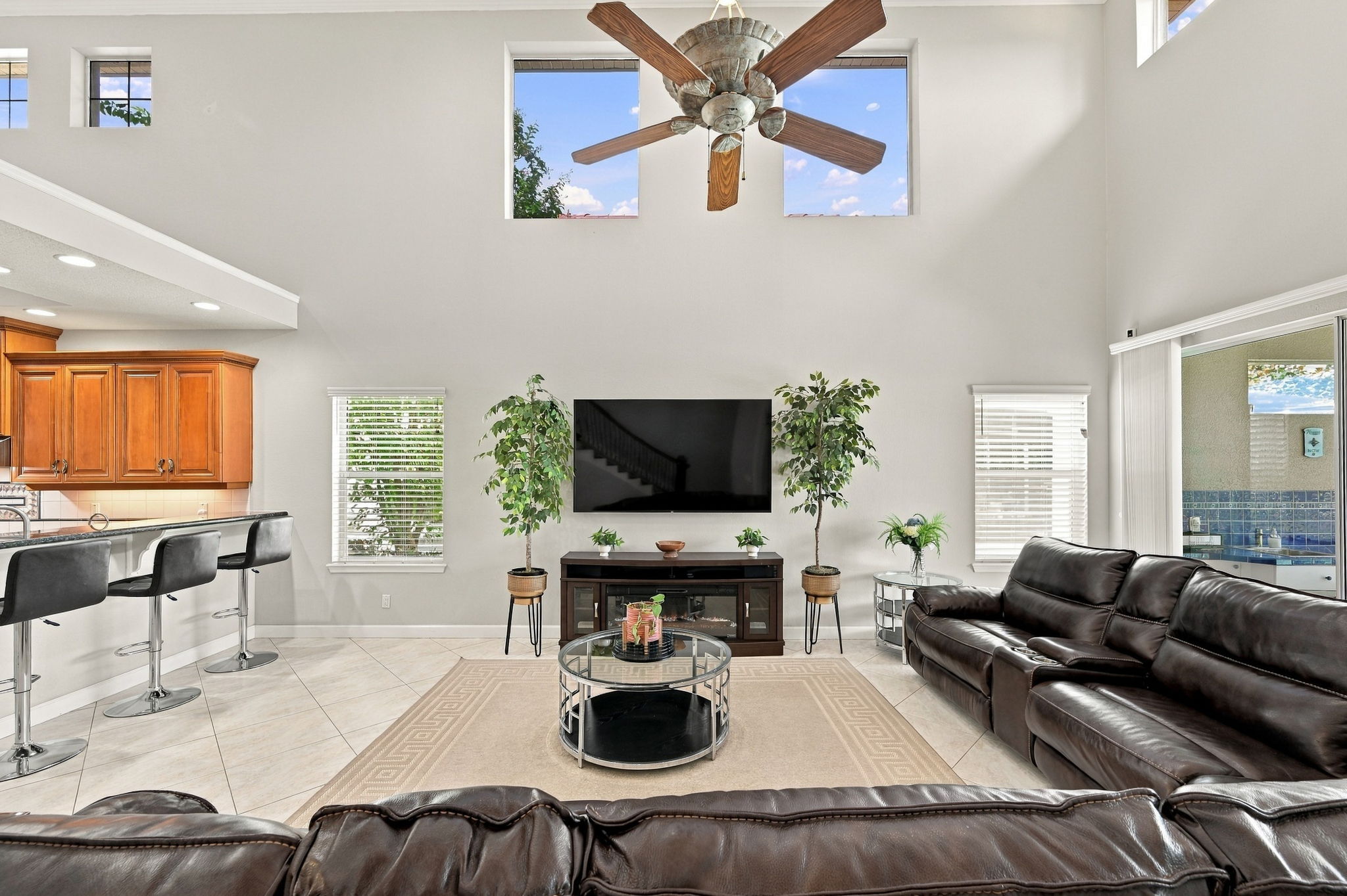Living Room6