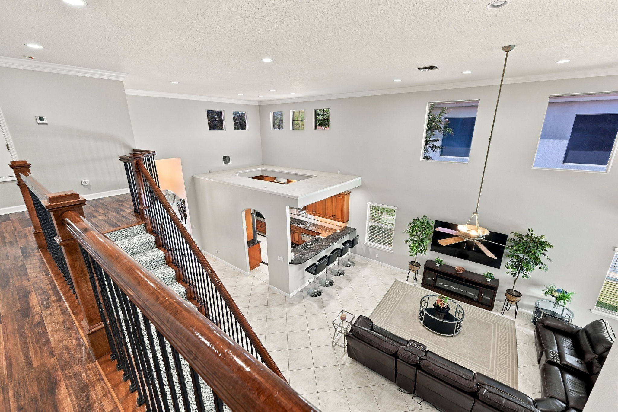 Upper Landing3