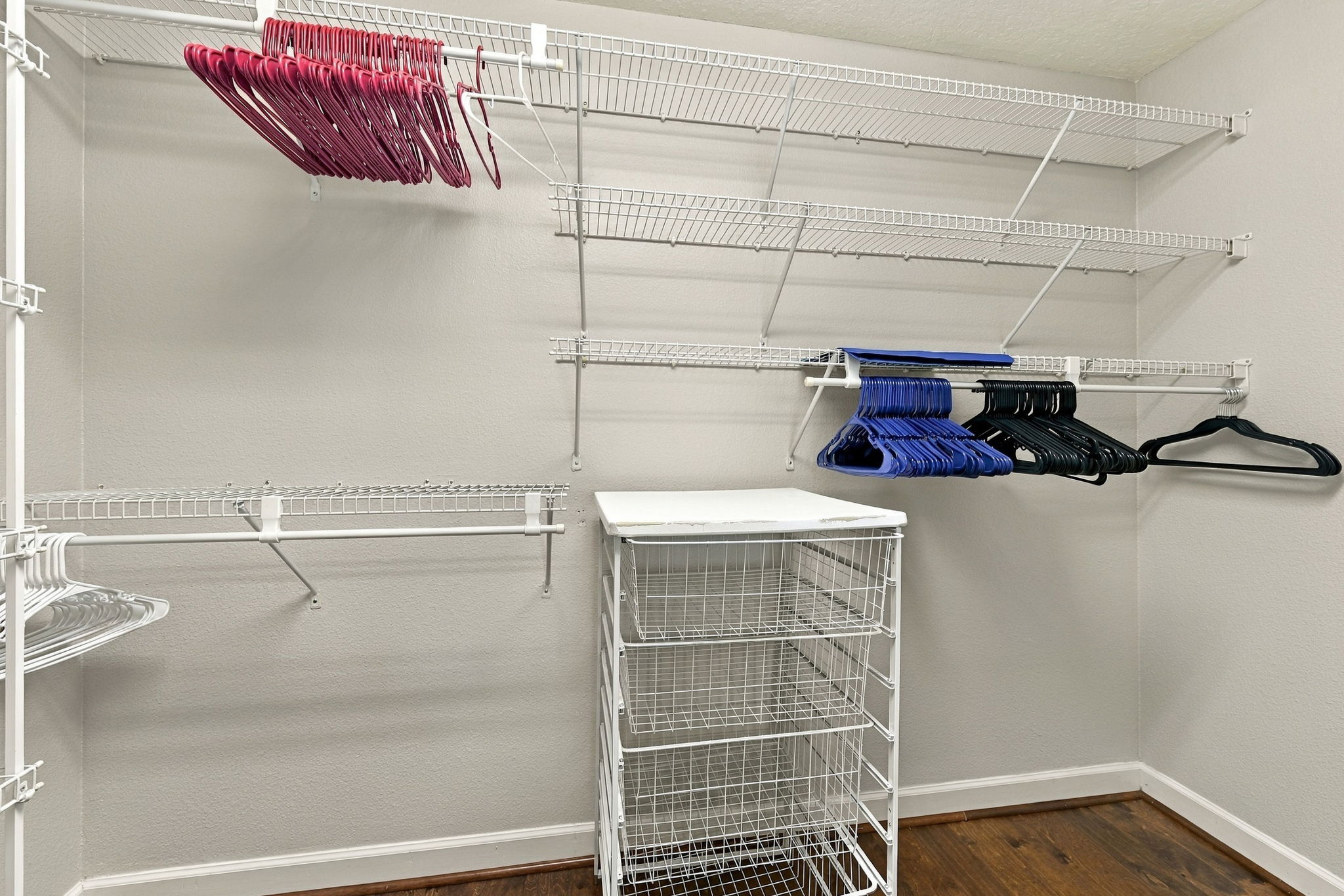 Upper Level Guest Bedroom6 Closet
