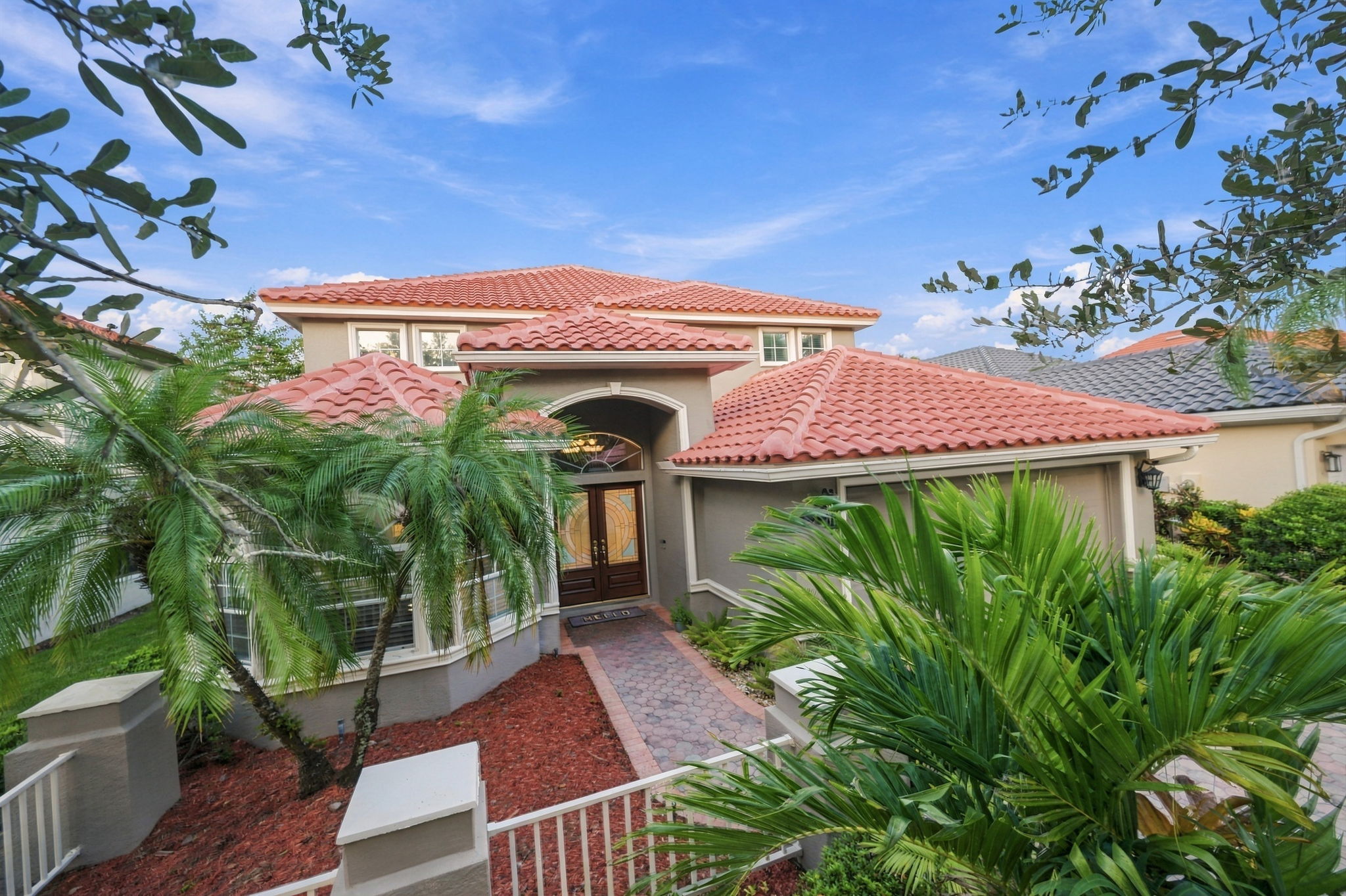 Front Exterior18