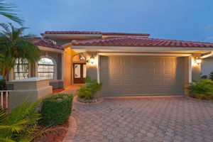 Front Exterior51