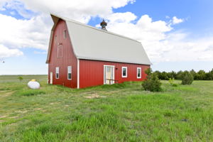 Barn