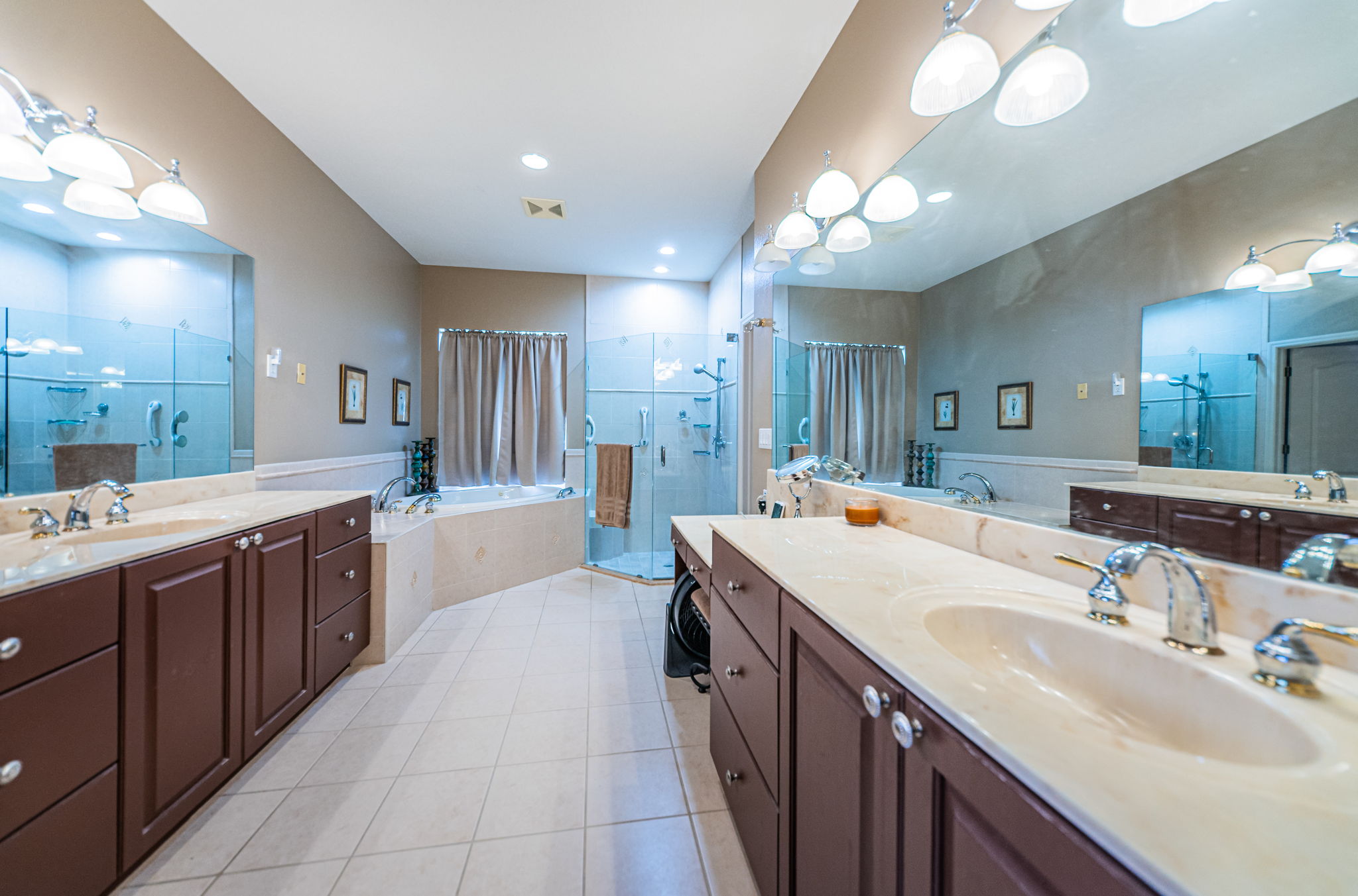First Floor Master Bathroom1a