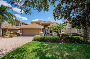 Front Exterior14
