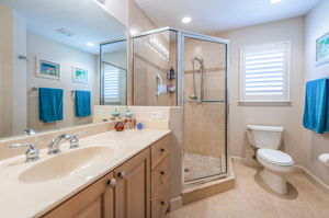 Upper Level Bathroom