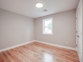 988 Beverly St New Bedford MA-23