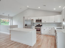 988 Beverly St New Bedford MA-19