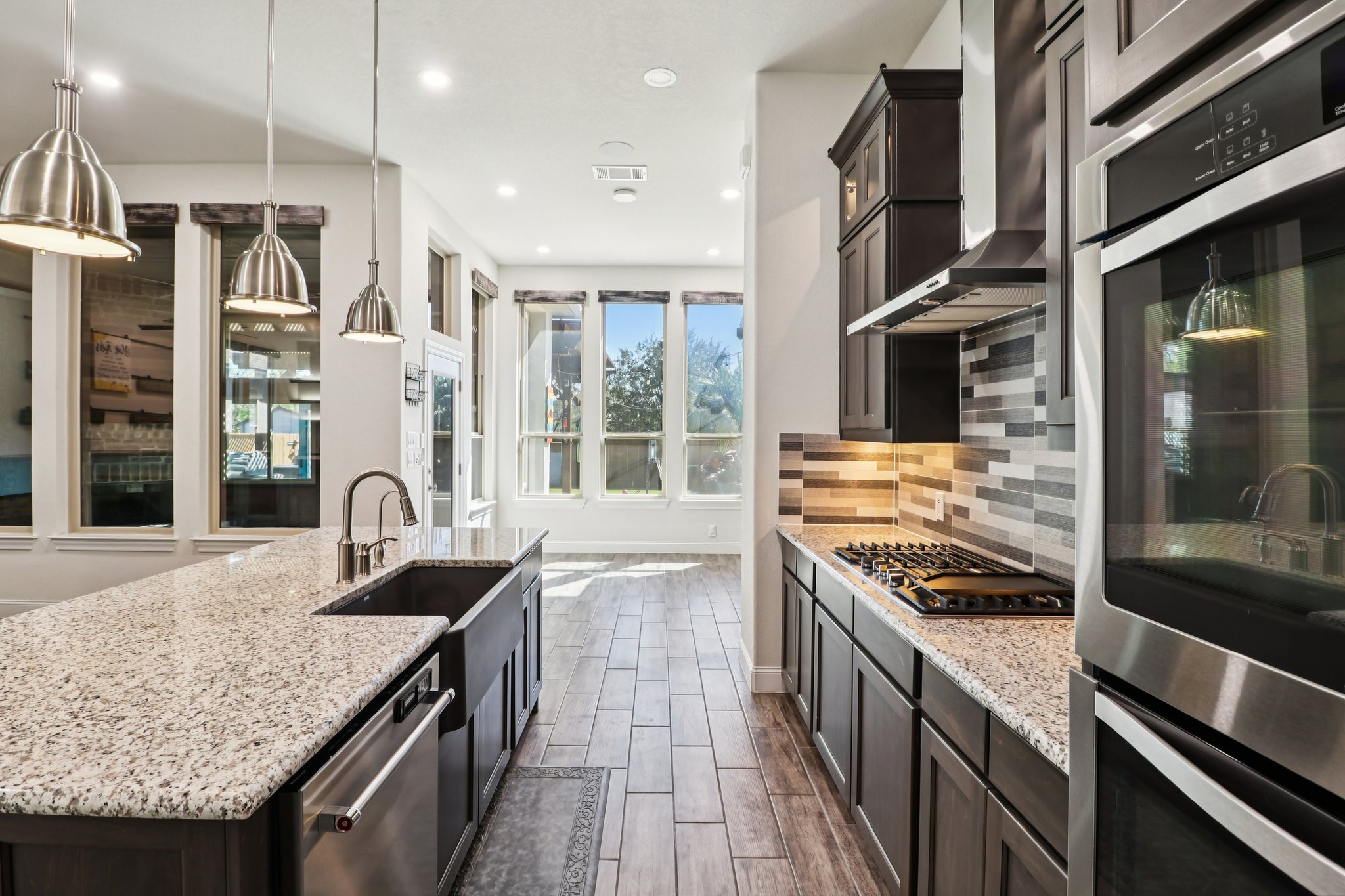 Carriage Loop-S1203-011.jpg