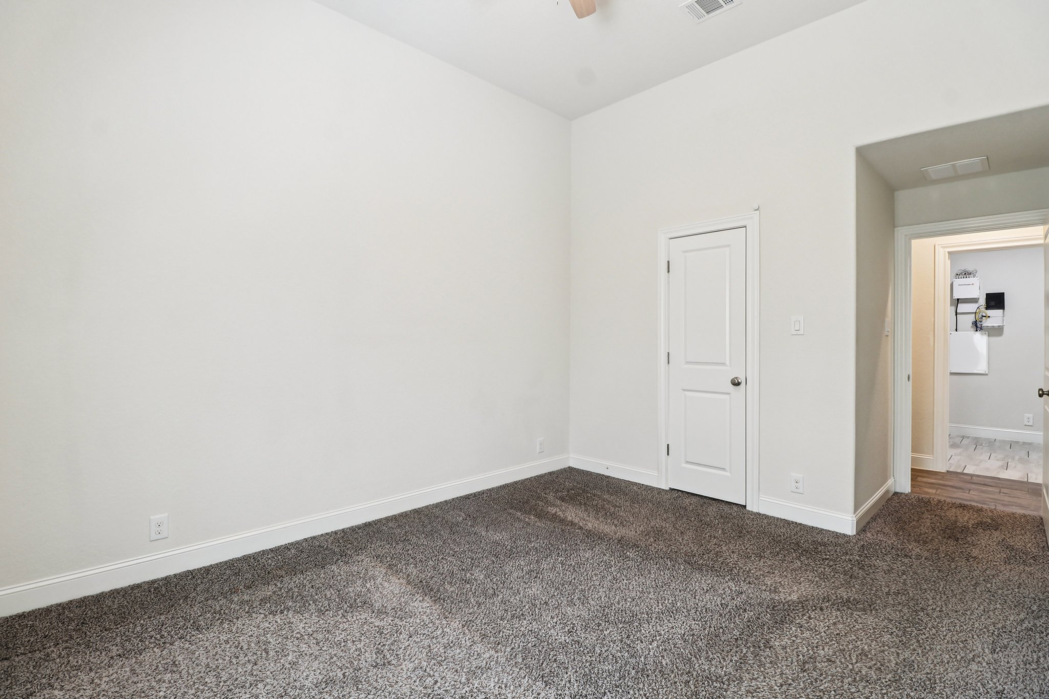 Carriage Loop-S1203-028.jpg