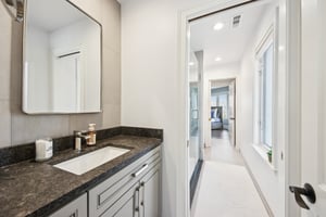 Danielson Ct-S0904-049.jpg