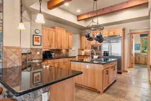 Kitchen (2)
