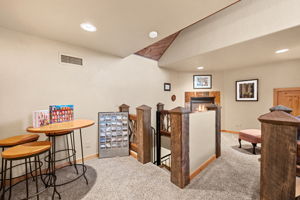 Loft (1)