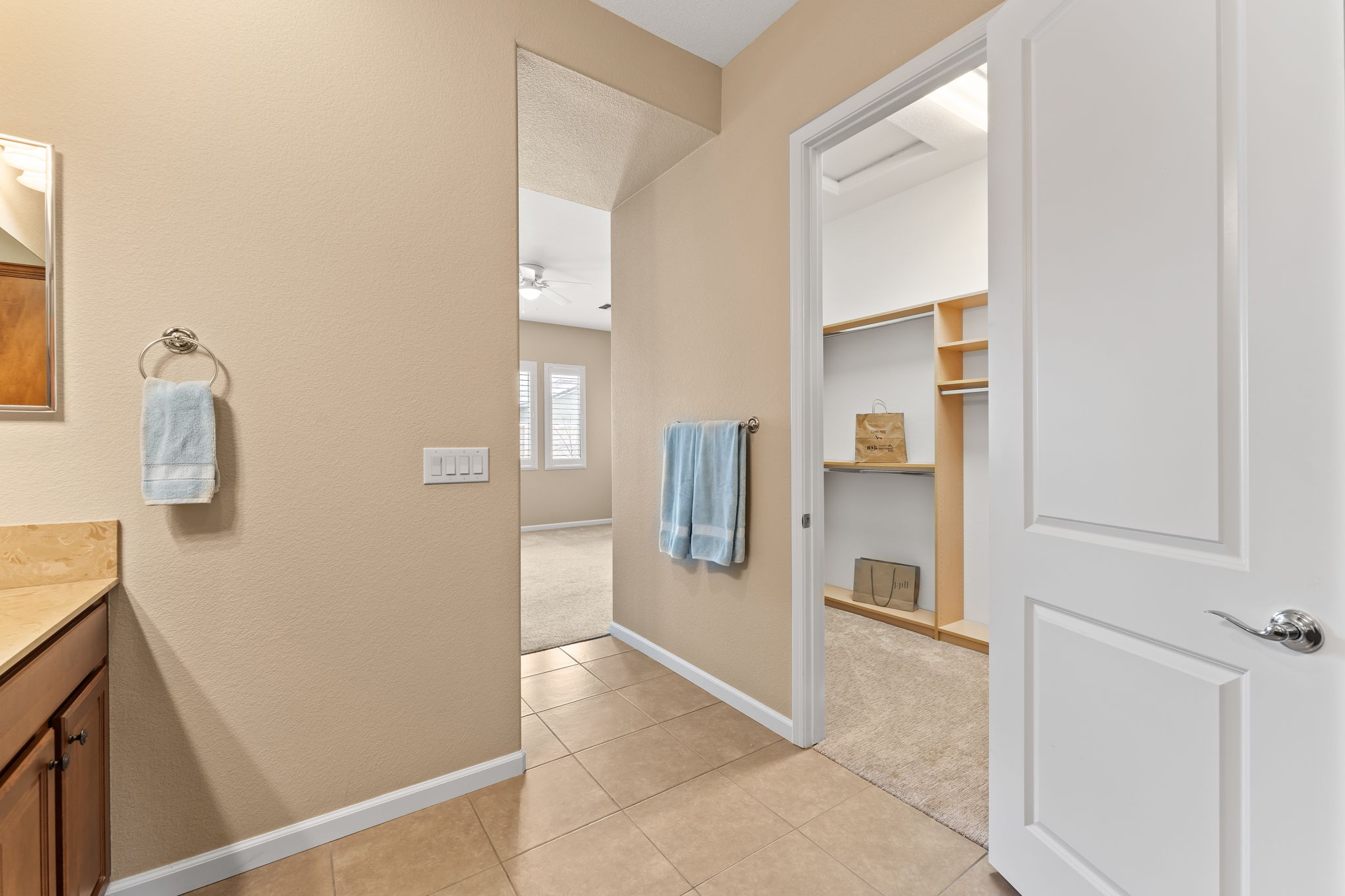 9880 Hafflinger Ln, Reno, NV 89521, USA Photo 22