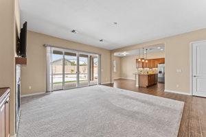 9880 Hafflinger Ln, Reno, NV 89521, USA Photo 7