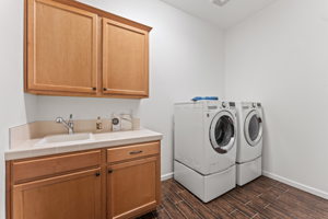9880 Hafflinger Ln, Reno, NV 89521, USA Photo 28