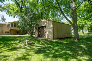  Photo 42