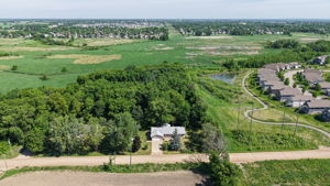  Photo 0