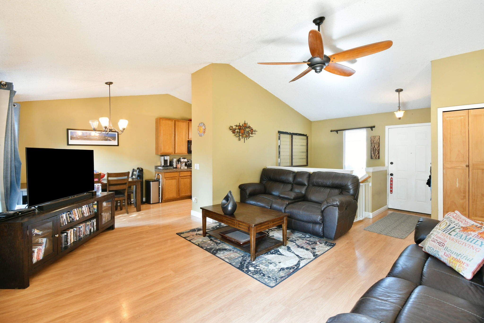  9885 Garland Dr, Westminster, CO 80021, US Photo 3