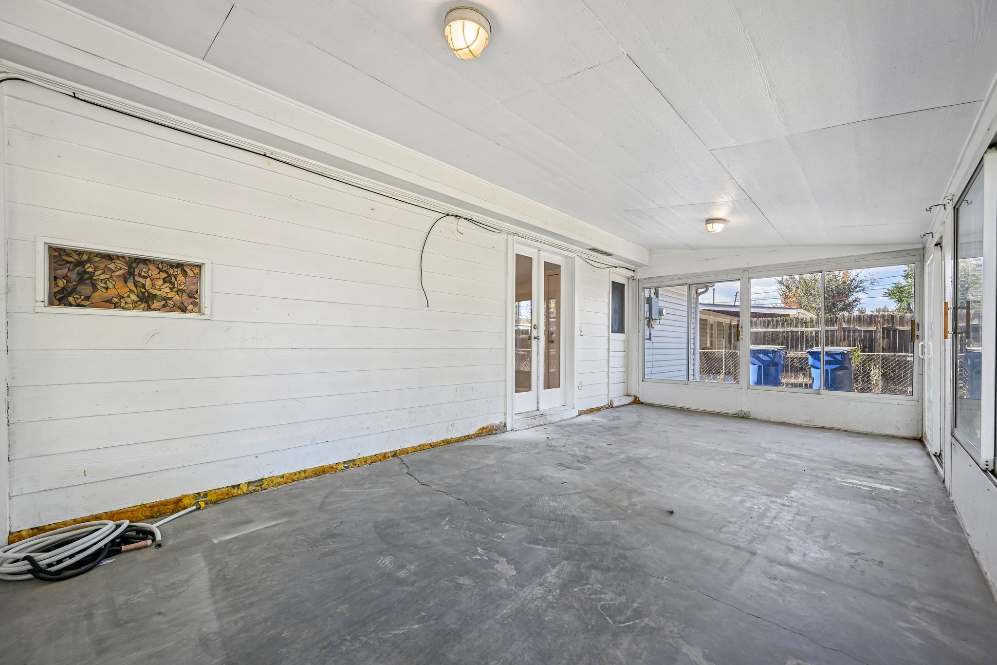 E 7th Ave-S1110-037.jpg