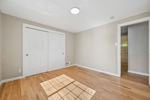 E 7th Ave-S1110-027.jpg