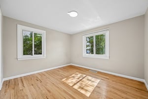E 7th Ave-S1110-029.jpg