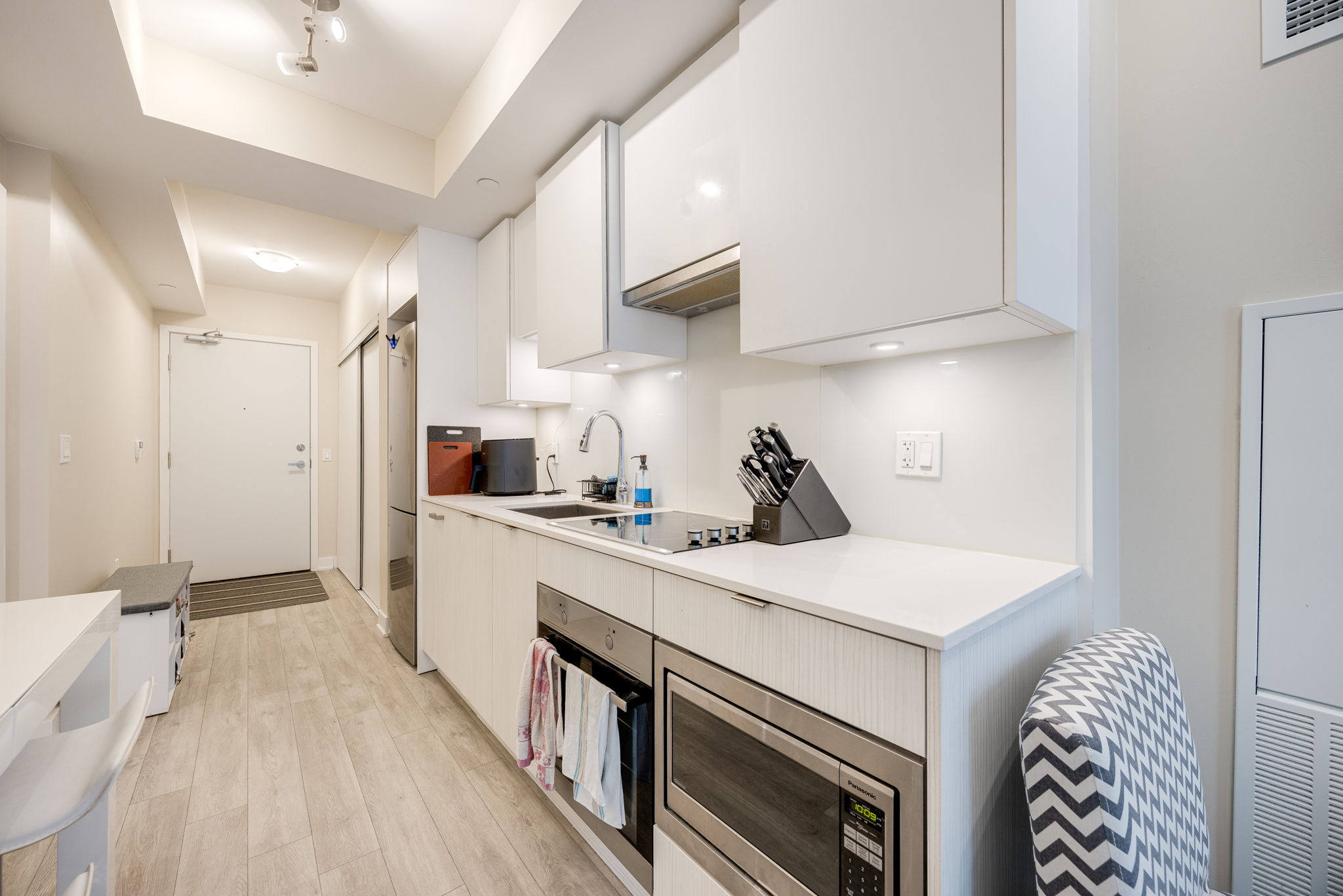 Toronto property showcase — delivered property photograph 8