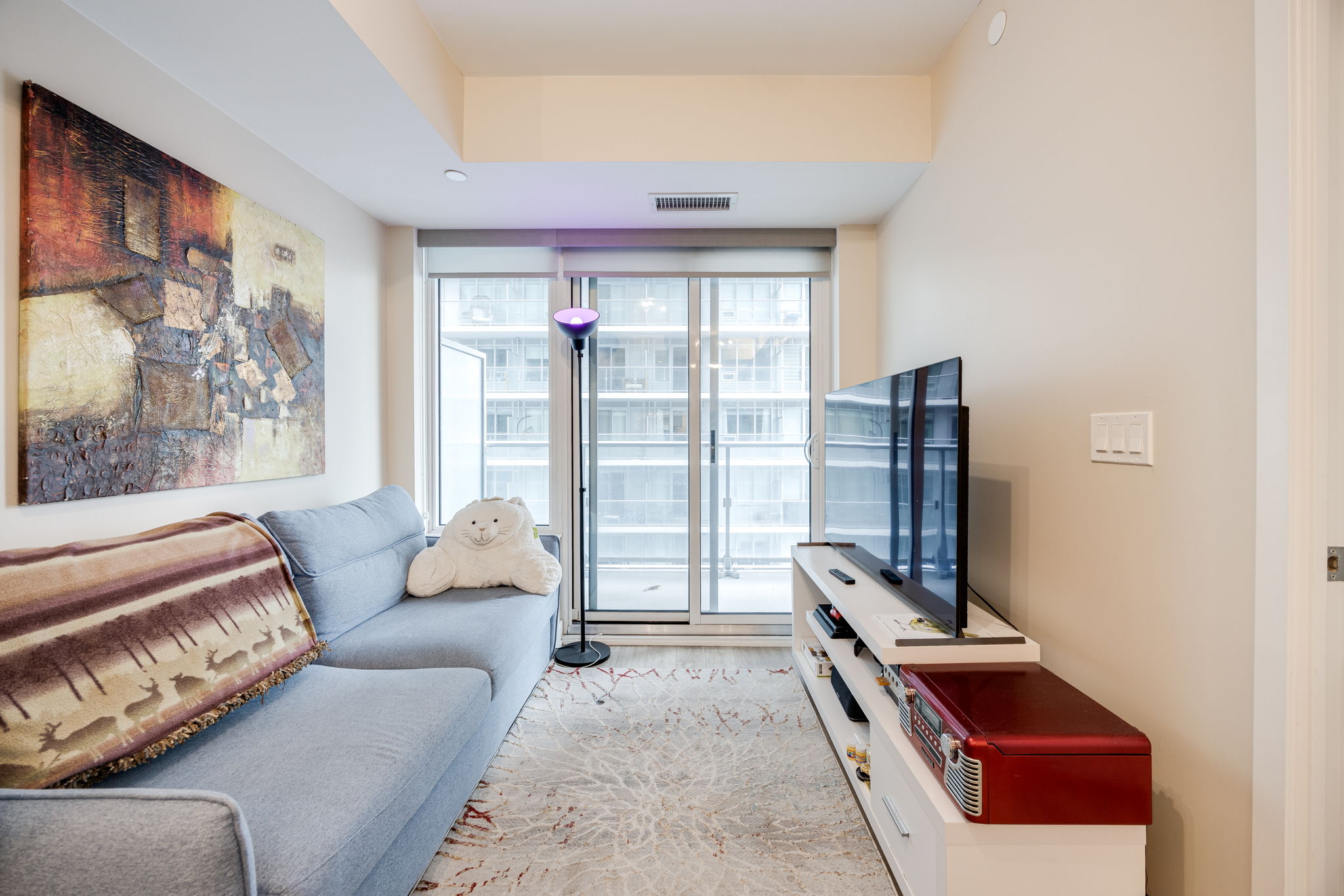 Toronto property showcase — delivered property photograph 15