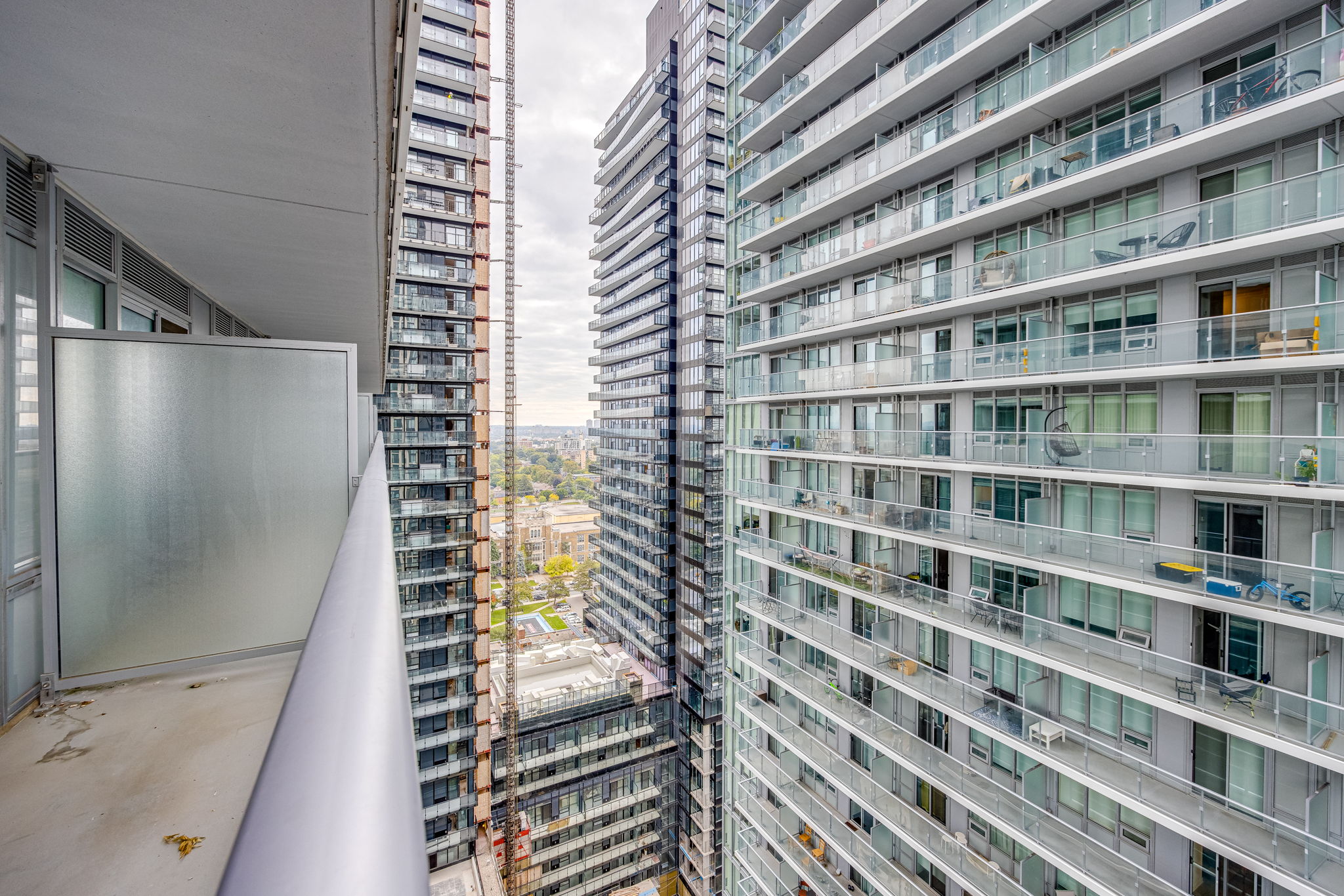 Toronto property showcase — delivered property photograph 23