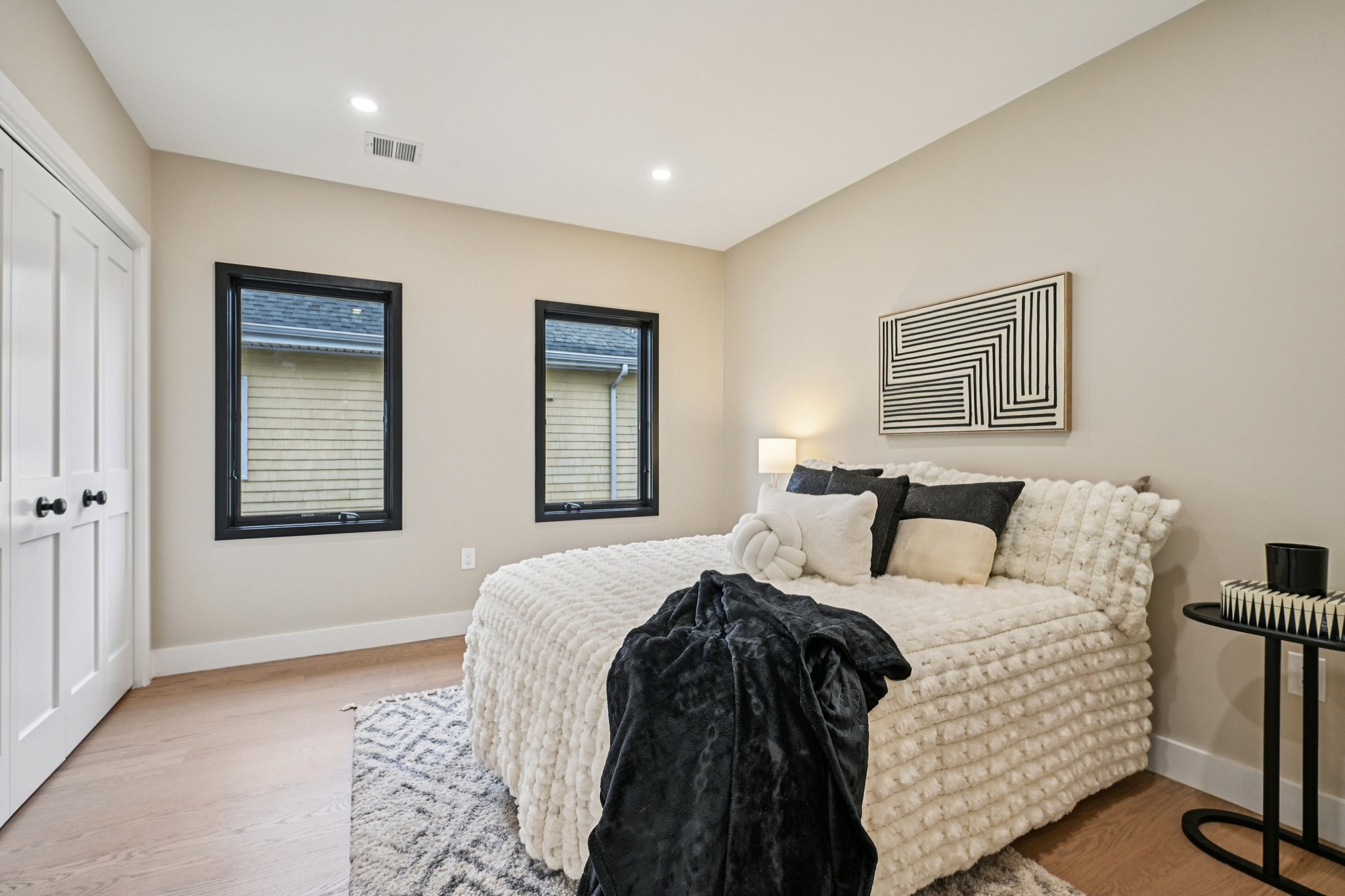 Capen St-S0404-047.jpg