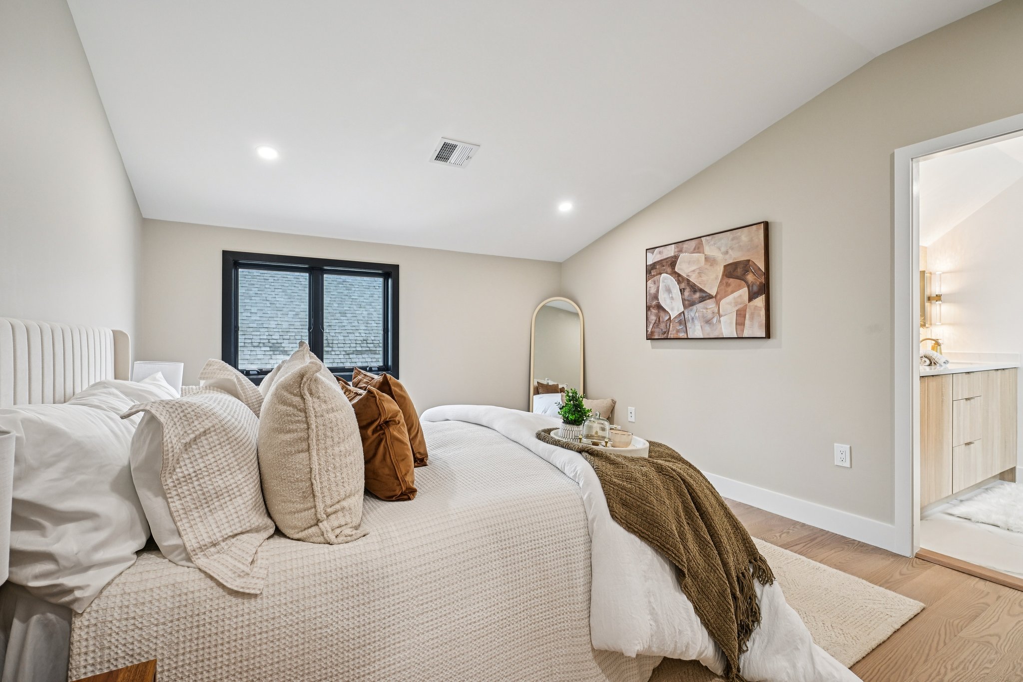 Capen St-S0404-053.jpg