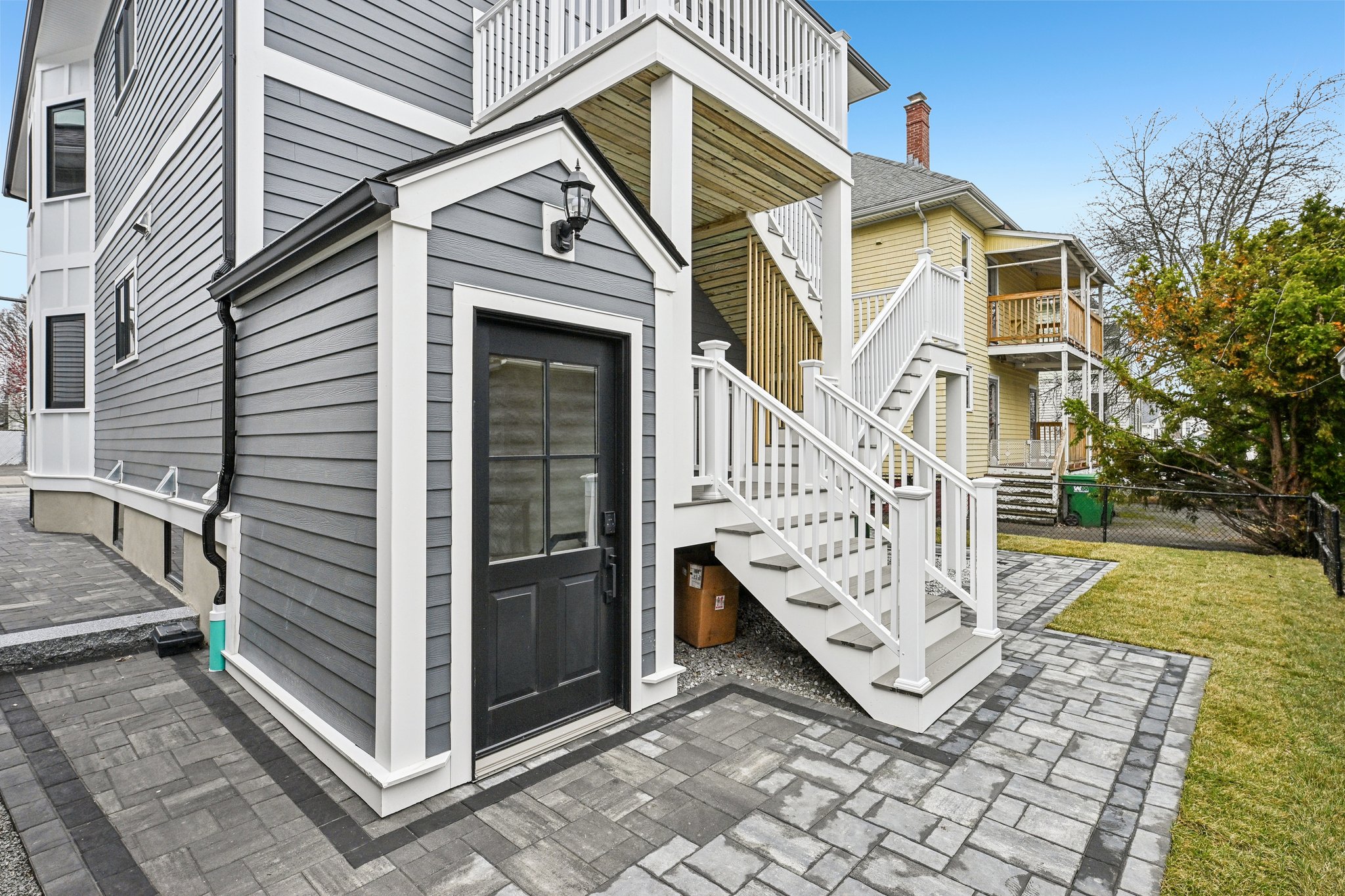 Capen St-S0404-067.jpg