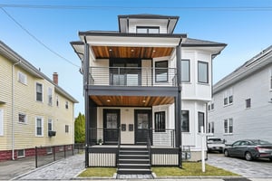 Capen St-S0404-001.jpg