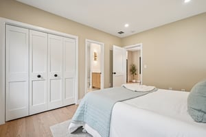 Capen St-S0404-046.jpg