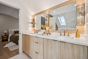 Capen St-S0404-058.jpg