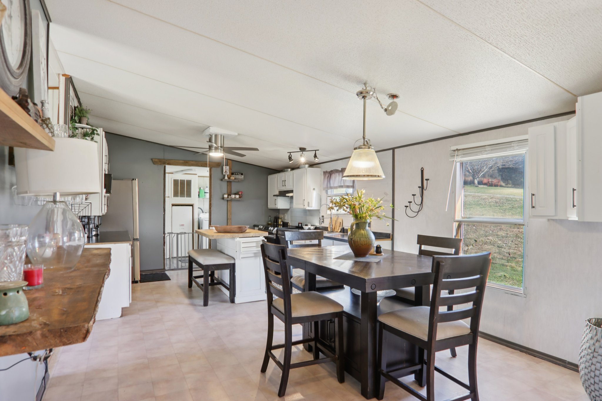 Colton Dr-S1811-011.jpg