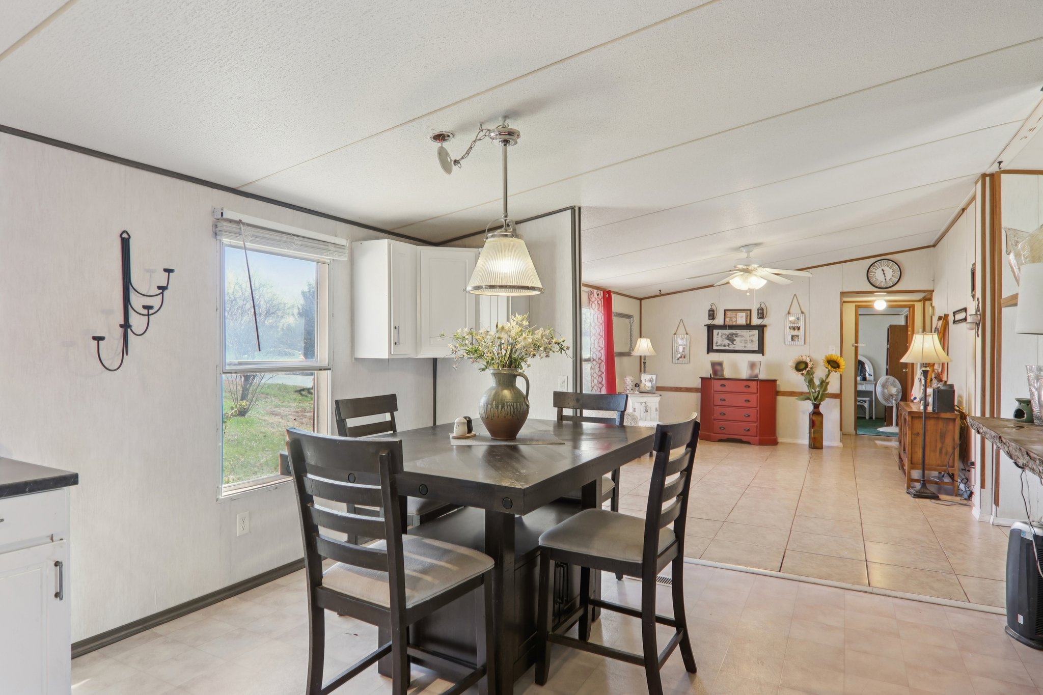 Colton Dr-S1811-012.jpg